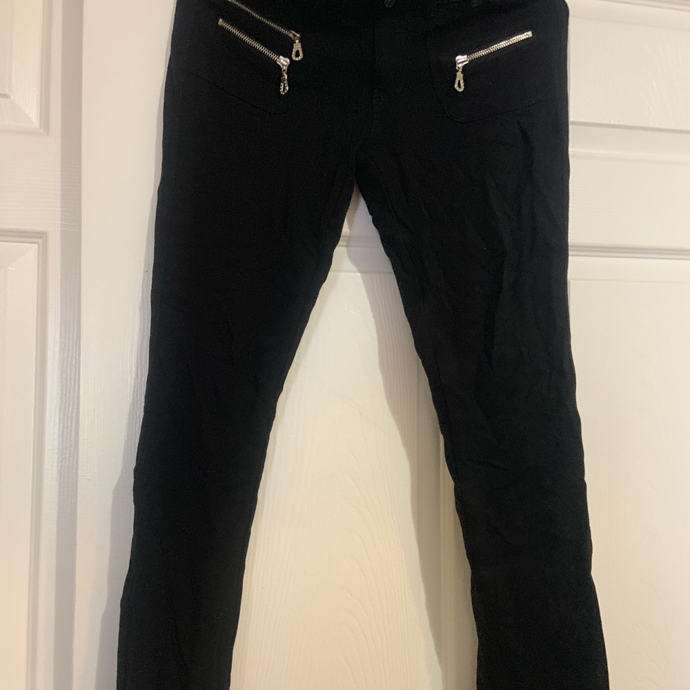Black skinny jeans